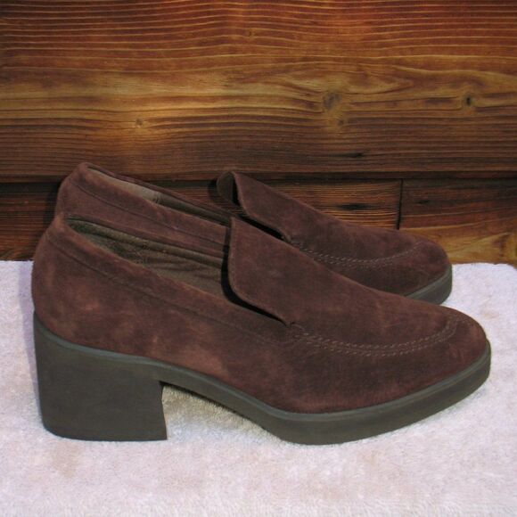 Vintage Brown Hush Puppies Heeled Loafers - Picture 1 of 6